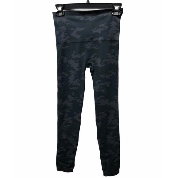 Spanx Black Camo Leggings M New - Picture 2 of 5